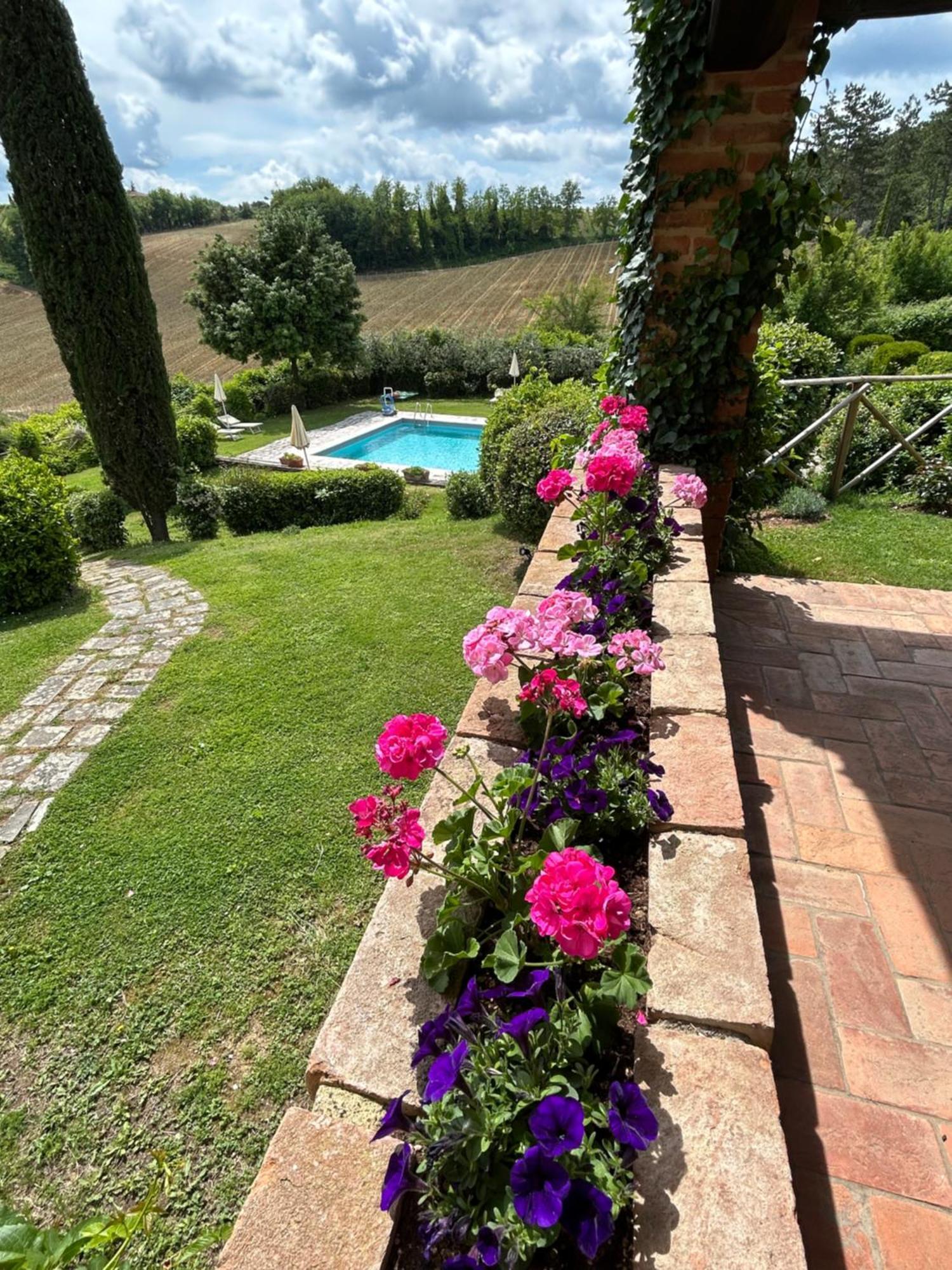 Podere Casanuova San Gimignano Esterno foto